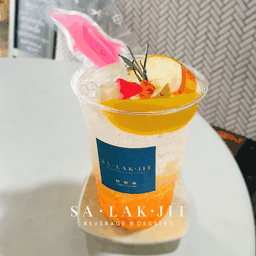 นำ้rโซพีชดา สดชื่นซาบซ่า อัดแน่นด้วยเยลลี่ และชิ้นผลไม้ 