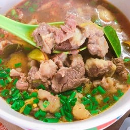 ต้มแซ่บเนื้อ