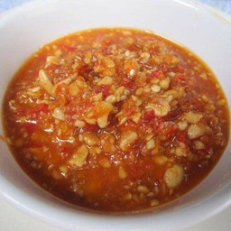 น้ำจิ้มถั่วสำหรับทานกับเมี่ยง