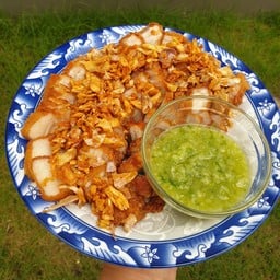 ซ้ง หมูสามชั้นทอดน้ำปลา