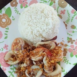 ข้าวกุ้ง&หมึกกะเทียม