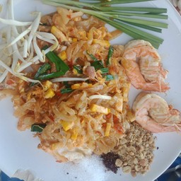 ผัดไทยเฮียฉัตร วัดประสาท