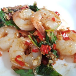 กะเพรากุ้งขาว (กับข้าว)