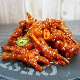 ตีนไก่ผัดซอสเกาหลี Dakbal