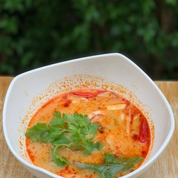 ต้มข่าไก่