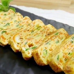 ไข่ม้วนยัดไส้ Gyeranmari