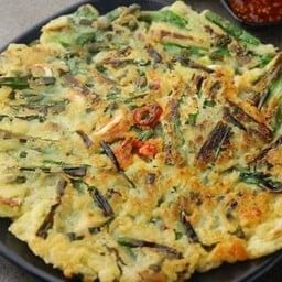 พิซซ่าเกาหลีหน้าอาหารทะเล Haemul Pajeon