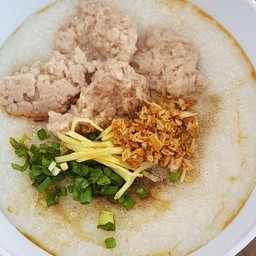 โจ๊กหมูเด้ง ธรรมดา ไม่ใส่ไข่