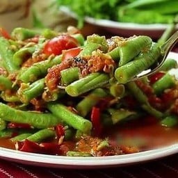 ตำถั่วหมูกรอบ