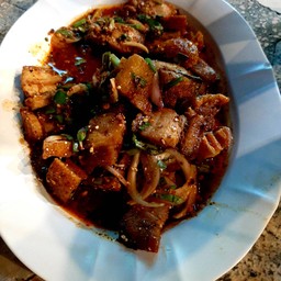 คอหมูน้ำตก