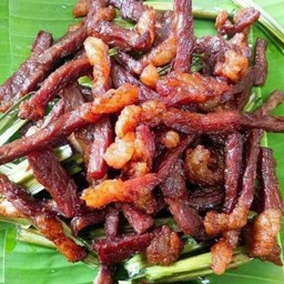 เนื้อทอดแดดเดียว