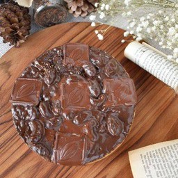 1 pound Chocolate overload cookie cake