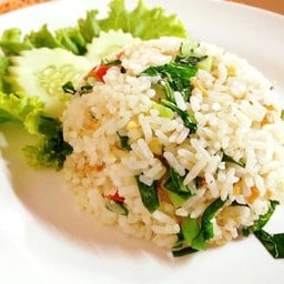 ข้าวผัดปลาเค็ม