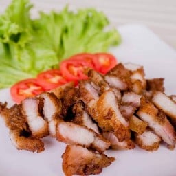 ข้าวหมูทอด ข้าวหน้าไก่อาม่า ( อารมณ์ดี ) บางใหญ่