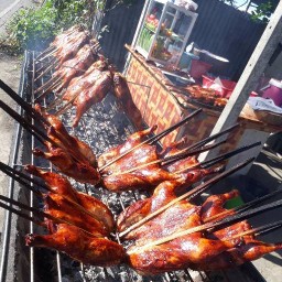 ไก่ย่างวิเชียรบุรี Mini Big C บางสีทอง