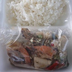 ข้าวแกงมิตรภาพ