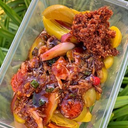 มะดันดองราดกะปิแห้งผสมน้ำปลาหวาน 165g