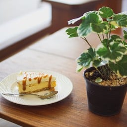 Kat's coffee and pastries