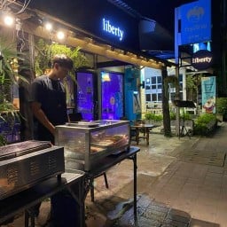 หม่าล่ายูนาน สาขาหน้าร้านliberty สาขาหน้าร้านliberty