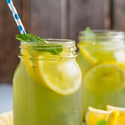 ชาเขียวน้ำผึ้งมะนาว