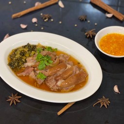 ขาหมู ชุดเล็ก