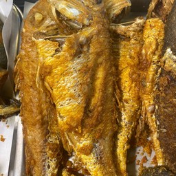 ปลาแดงทอดขมิ้น