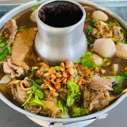 เนื้อหอม เนื้อตุ๋นหมูตุ๋น