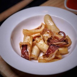 ปลาหมึกแดดเดียว 300 กรัม