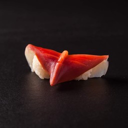 ชูชิหอยปีกนก (Hokkigai Nikiri)