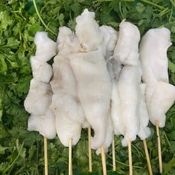 ไข่หมึกแท้ใหญ่ เนื้อแน่นกว่าเล็ก ไม่ผสมแป้ง