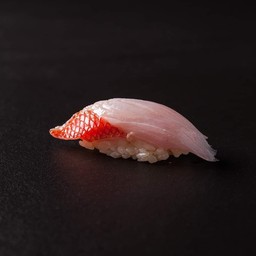 ชูชิคินเมะได (Kinmedai Nikiri)