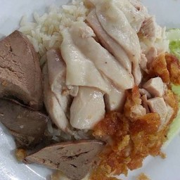 ข้าวมันไก่นายร้อย ผสม ต้ม ทอด