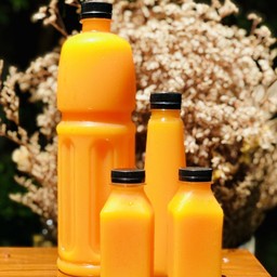 น้ำส้มคั้นสดใส่เนื้อส้ม 1,000ml.