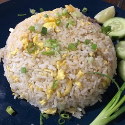 ข้าวผัดหมู