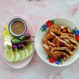 ข้าวหมูทอดอร่อยมากกก(ชื่อเดิมข้าวหมูทอดเต็มอิ่ม)