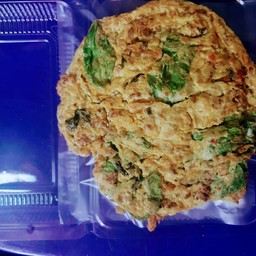 ข้าวไข่เจียวกระเพราหมูสับ