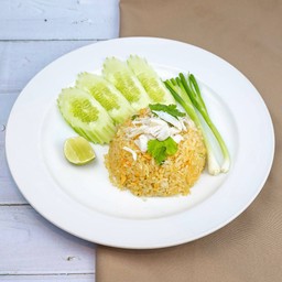 ข้าวผัดปูก้อน