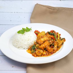 หมูกรอบผัดพริกเผาราดข้าว