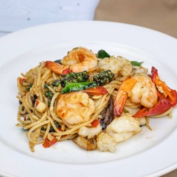 สปาเก็ตตี้ขี้เมาทะเลรวมมิตร