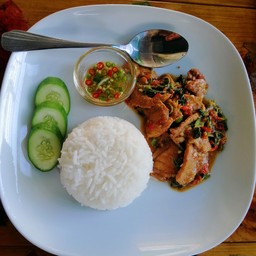 ข้าวหมูทอดแม่อิด้า