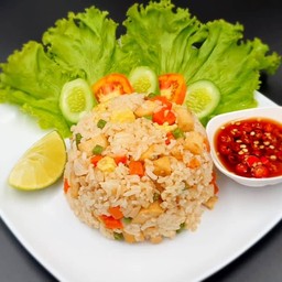 ข้าวผัดผัก