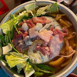 หมูกะทะสมพงศ์