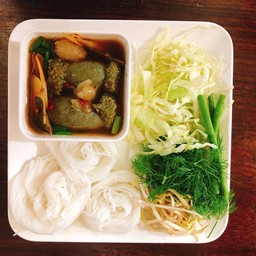 ขนมจีนหม้อปลาร้า(ไข่ปลาดุกอย่างเดียว)