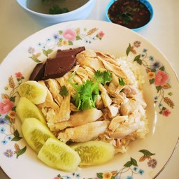 ร้านอร่อยริมเขา