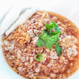 ต้มยำหมูสับ พิเศษ.