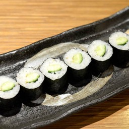 Cucumber roll