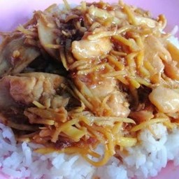 ข้าวราดผัดขิง