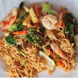 ผัดไวไวขี้เมา