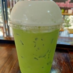 ชาเขียวเเก้วโอ่ง