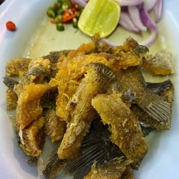 ปลาสลิดทอด